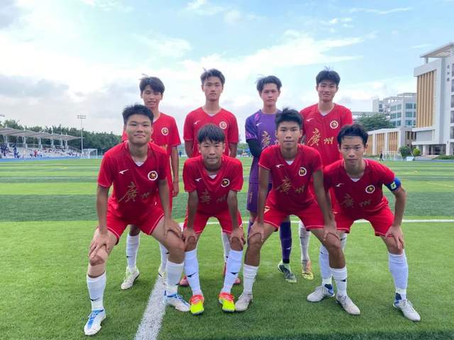  巴黎青训营再出天才少年，U17梯队包揽双冠王  